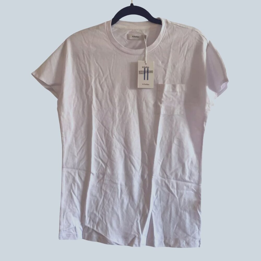 W.Reflex. Men's White Short T-Shirt. NWT. Size says Large but Fits Extra S Slim